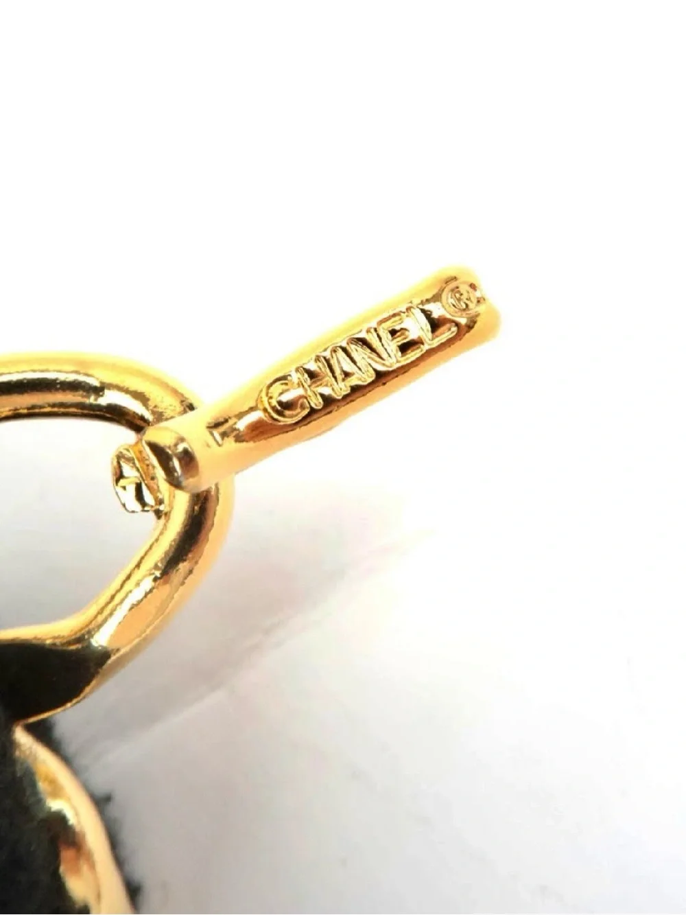 Authentic CHANEL vintage gold plated chain links double belt 75cm